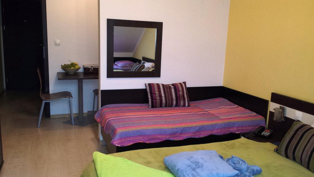 Free Apartman Bešeňová Szoba fotó