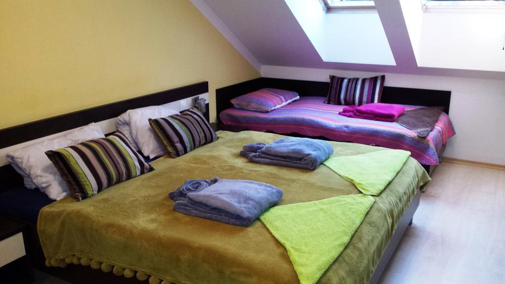 Free Apartman Bešeňová Szoba fotó
